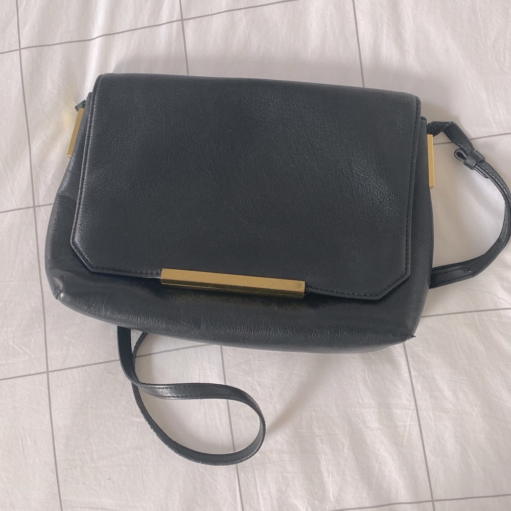 J crew leather flap crossbody bag